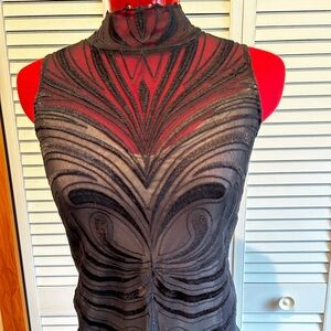 Embroidered sheet nude lined fitted sleeveless top